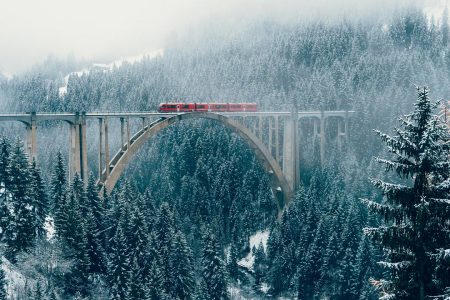 Cele mai spectaculoase calatorii feroviare din Europa