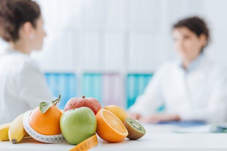 Care este diferenta dintre dietetician si nutritionist?