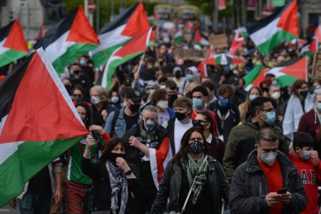 Sute de mii de manifestanti adunati in orase din Europa pentru a-si arata sprijinul pentru palestinieni