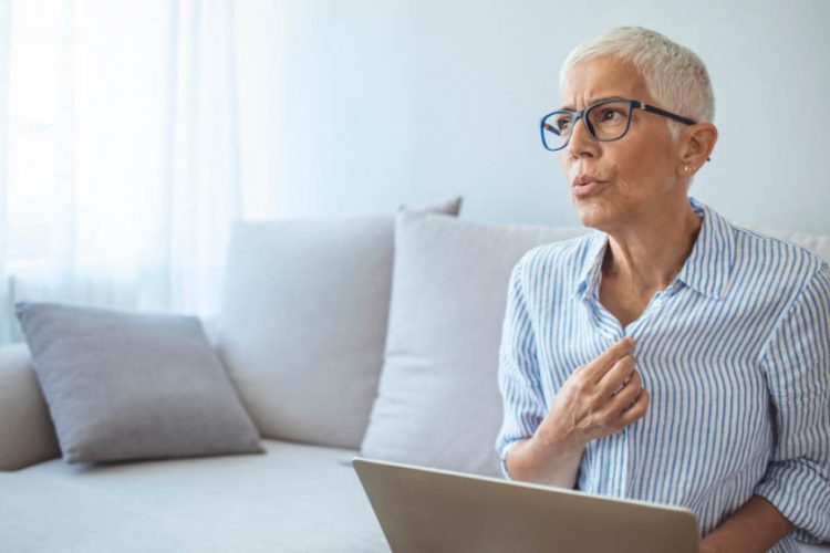 Care sunt cele mai frecvente semne ale menopauzei? Afla acum